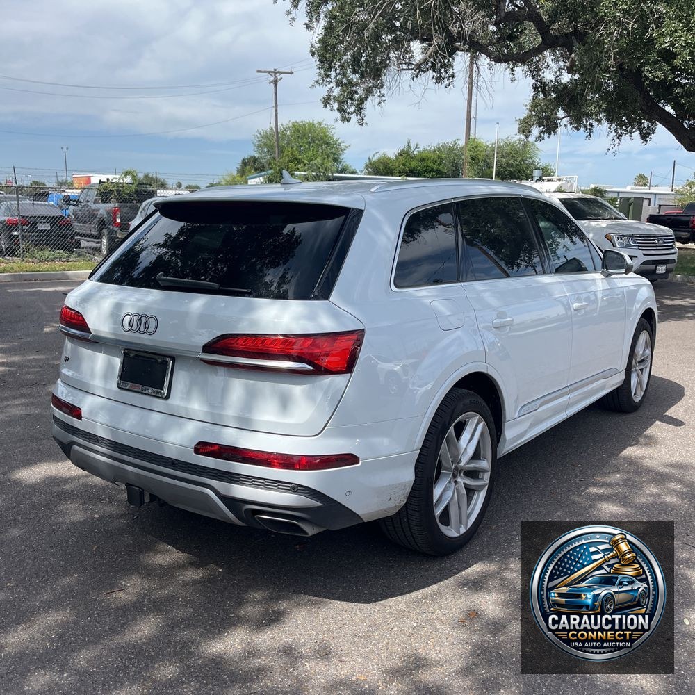 2025 Audi Q7 Premium Plus 55