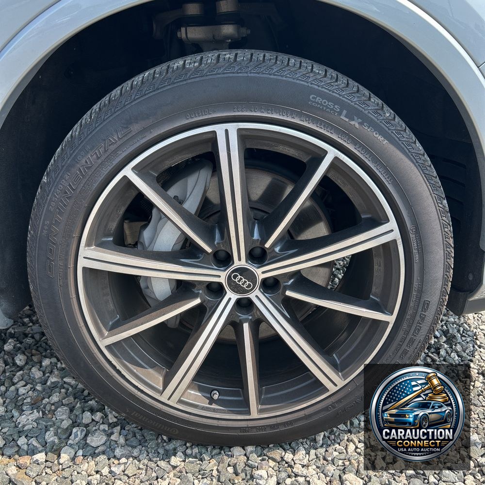 2023 Audi Q7 Premium Plus 55 TFSI