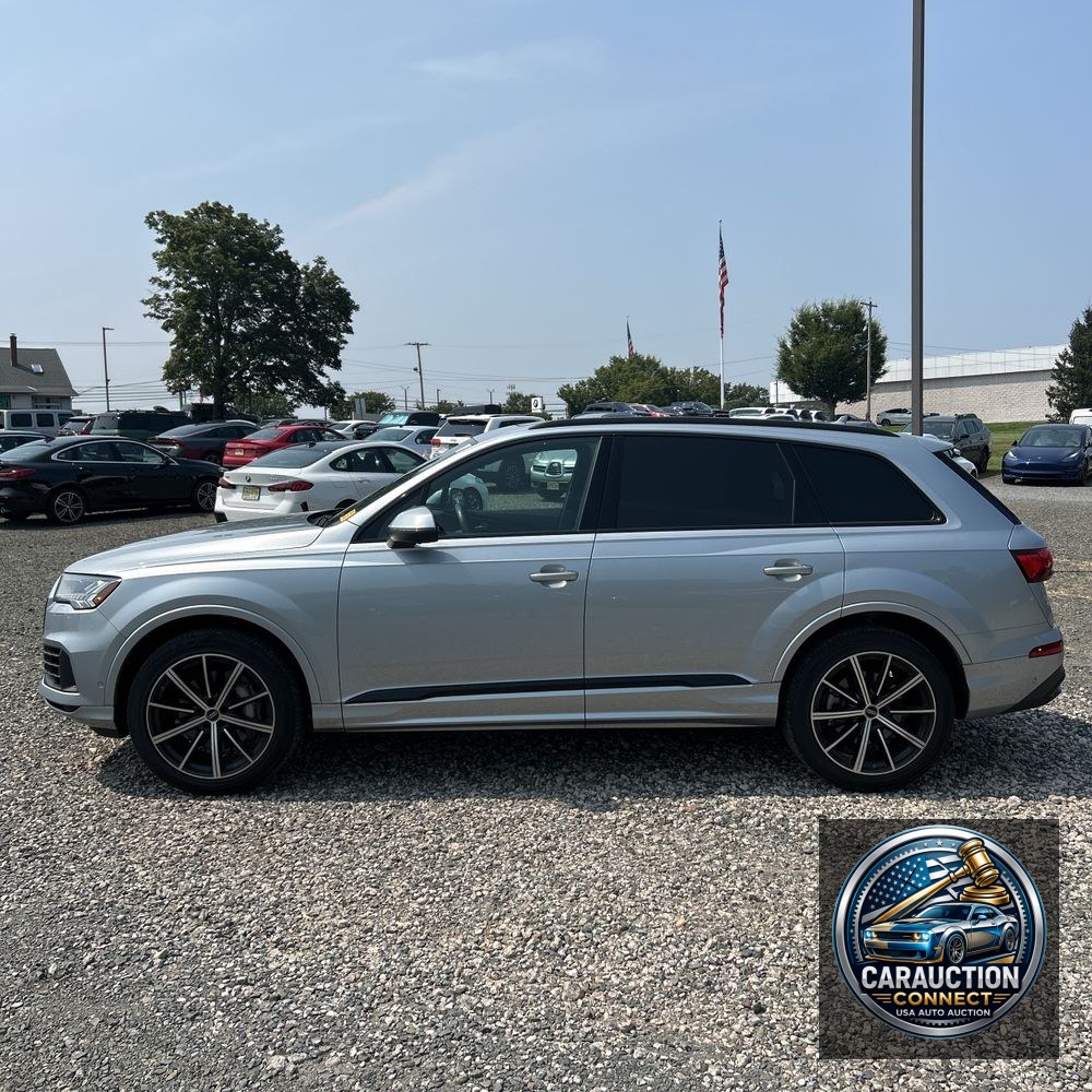 2023 Audi Q7 Premium Plus 55 TFSI