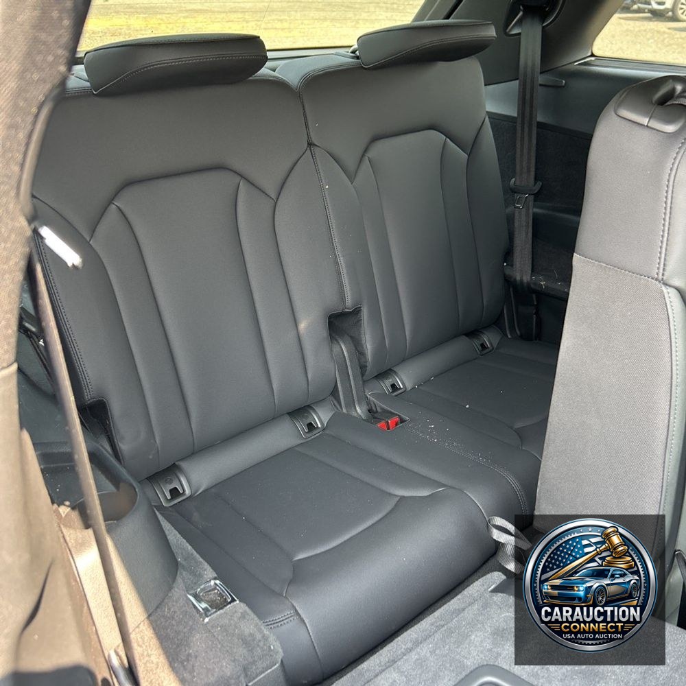 2023 Audi Q7 Premium Plus 55 TFSI