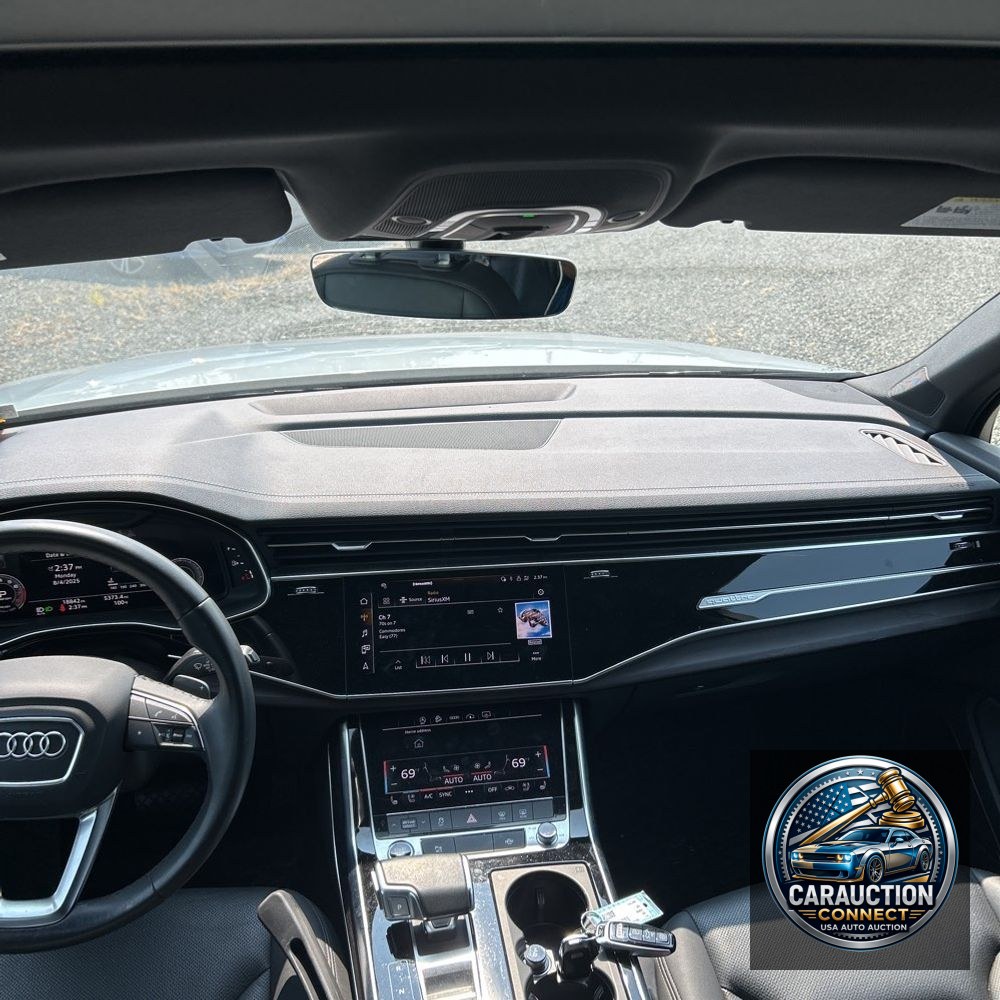 2023 Audi Q7 Premium Plus 55 TFSI