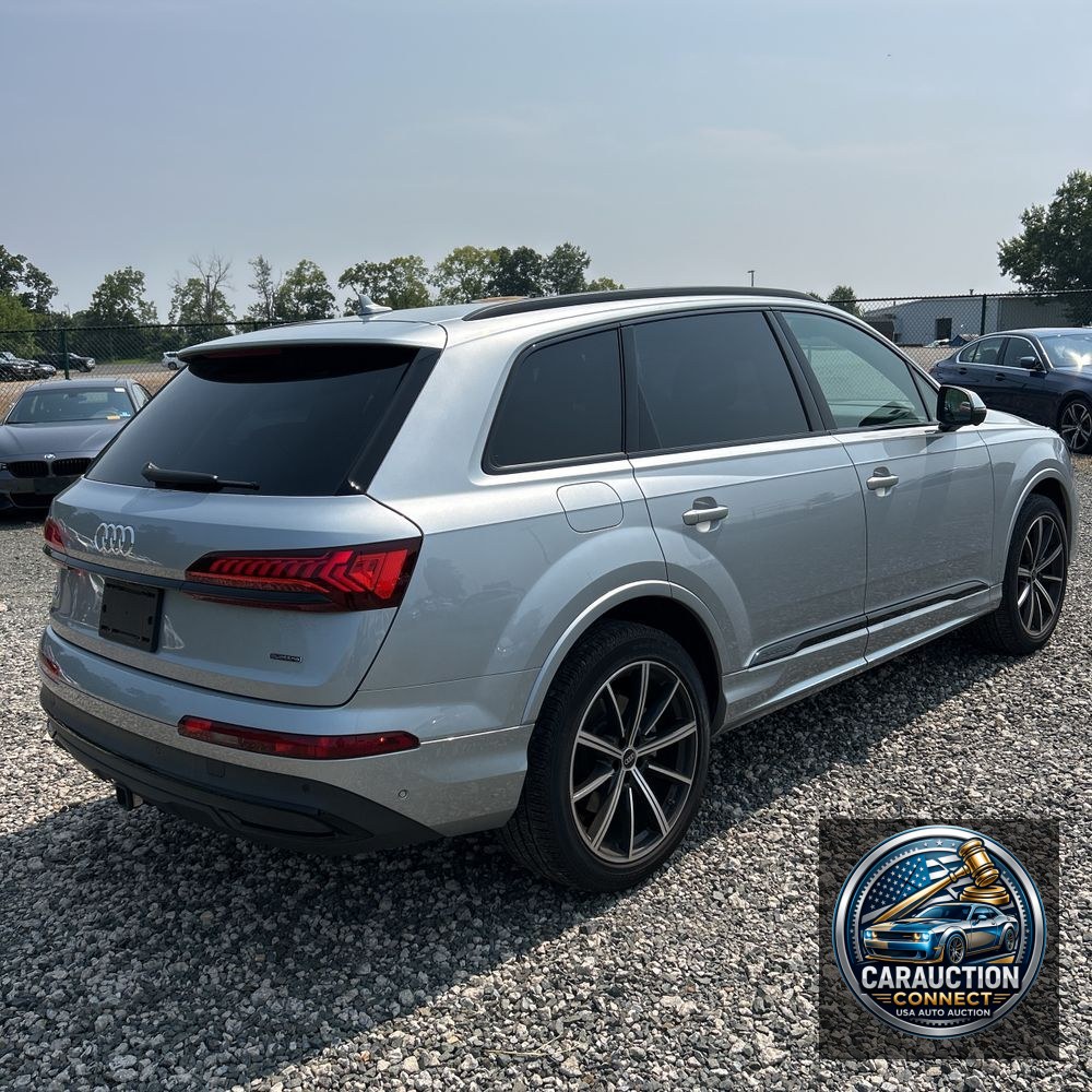 2023 Audi Q7 Premium Plus 55 TFSI