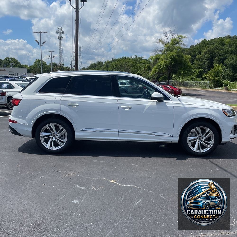 2024 Audi Q7 Premium Plus 55
