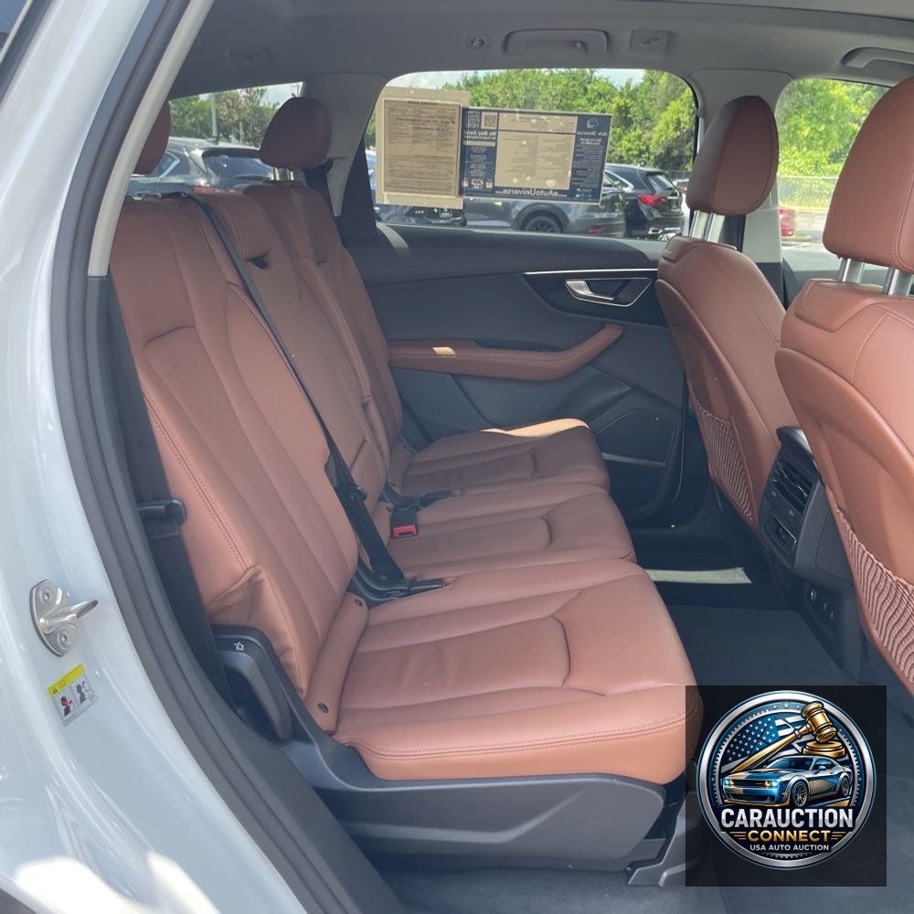 2024 Audi Q7 Premium Plus 55