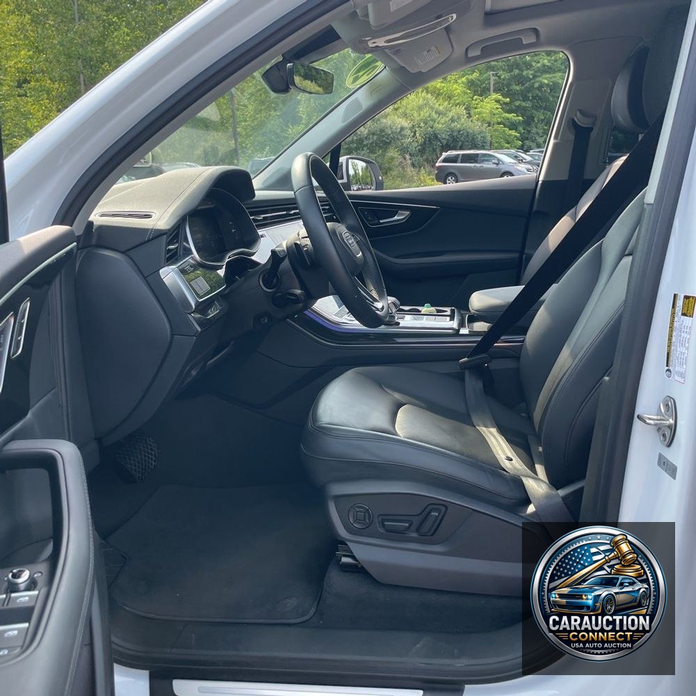 2024 Audi Q7 Premium Plus 55