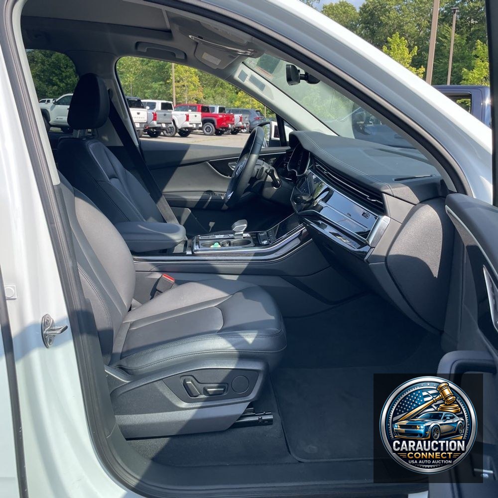 2024 Audi Q7 Premium Plus 55
