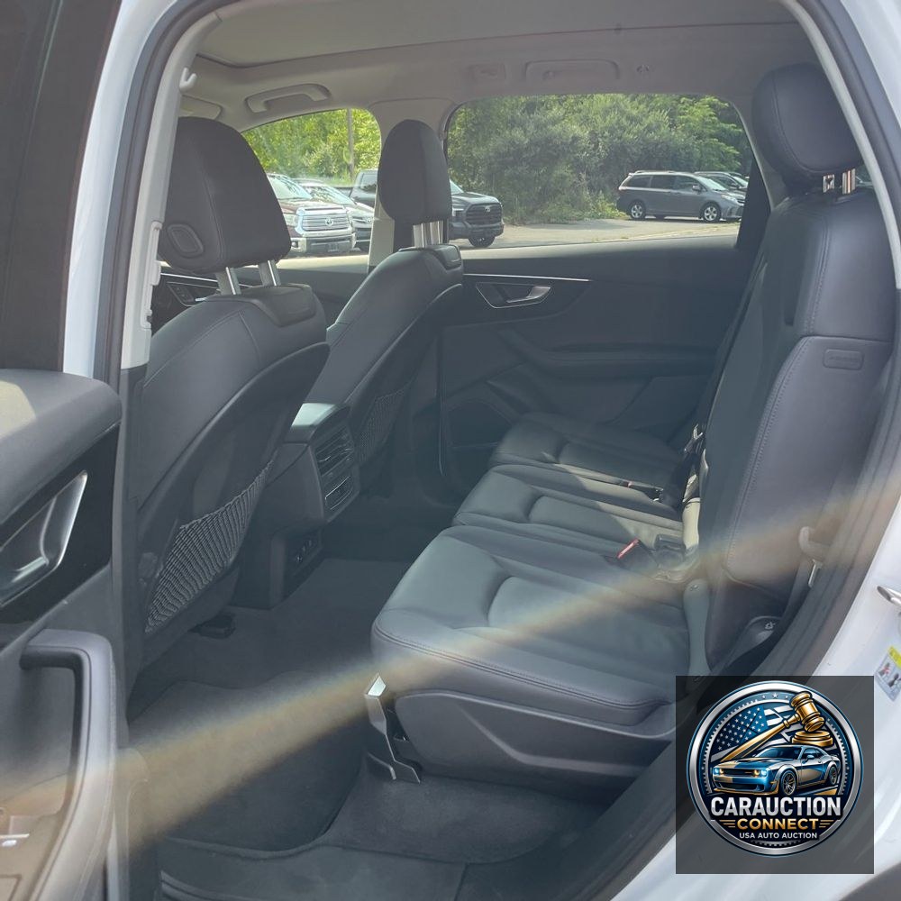 2024 Audi Q7 Premium Plus 55