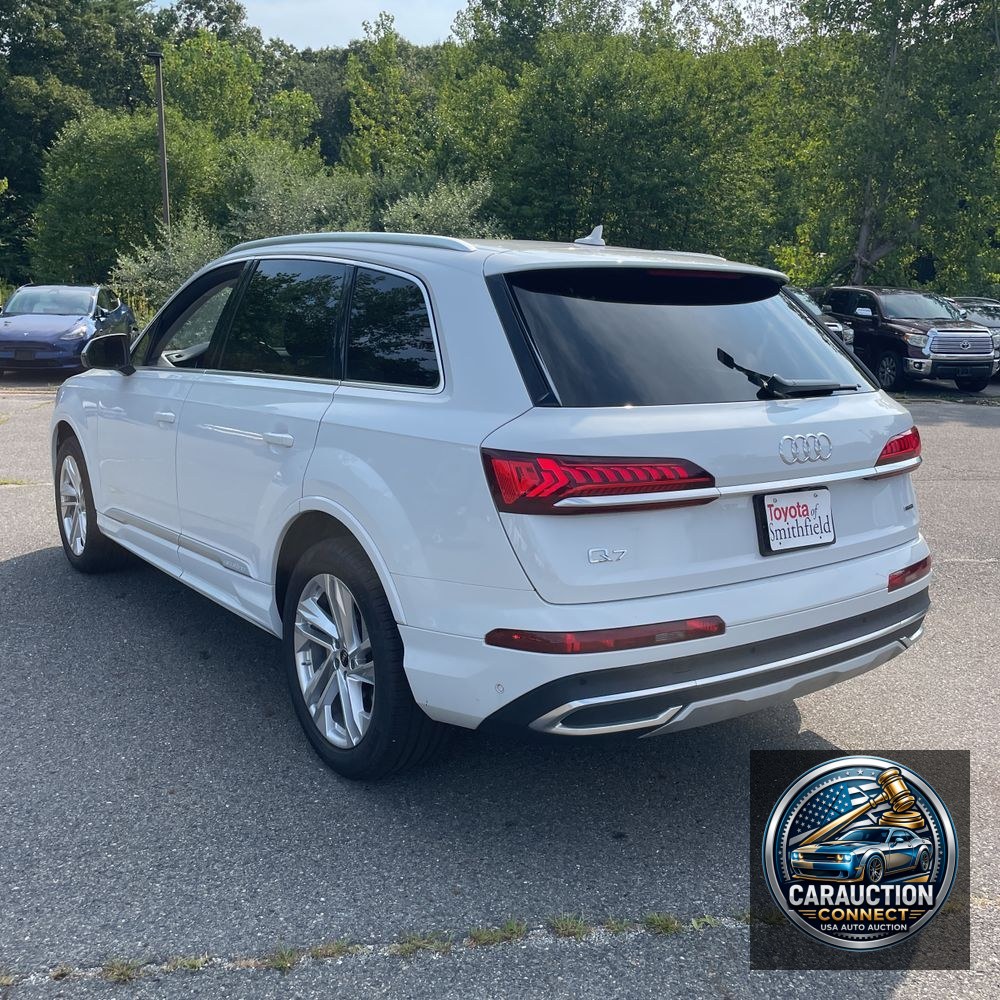 2024 Audi Q7 Premium Plus 55