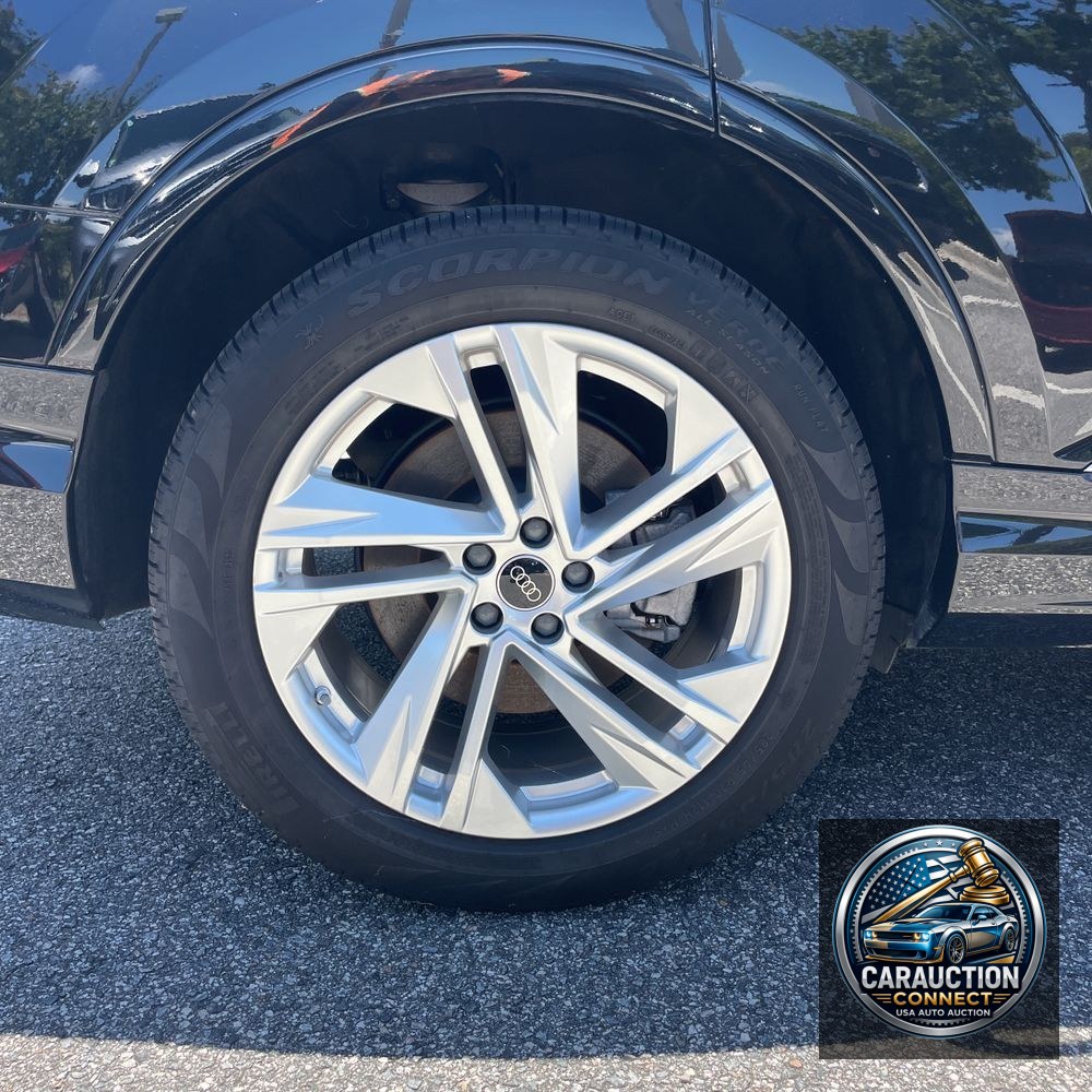 2024 Audi Q7 Premium Plus 55