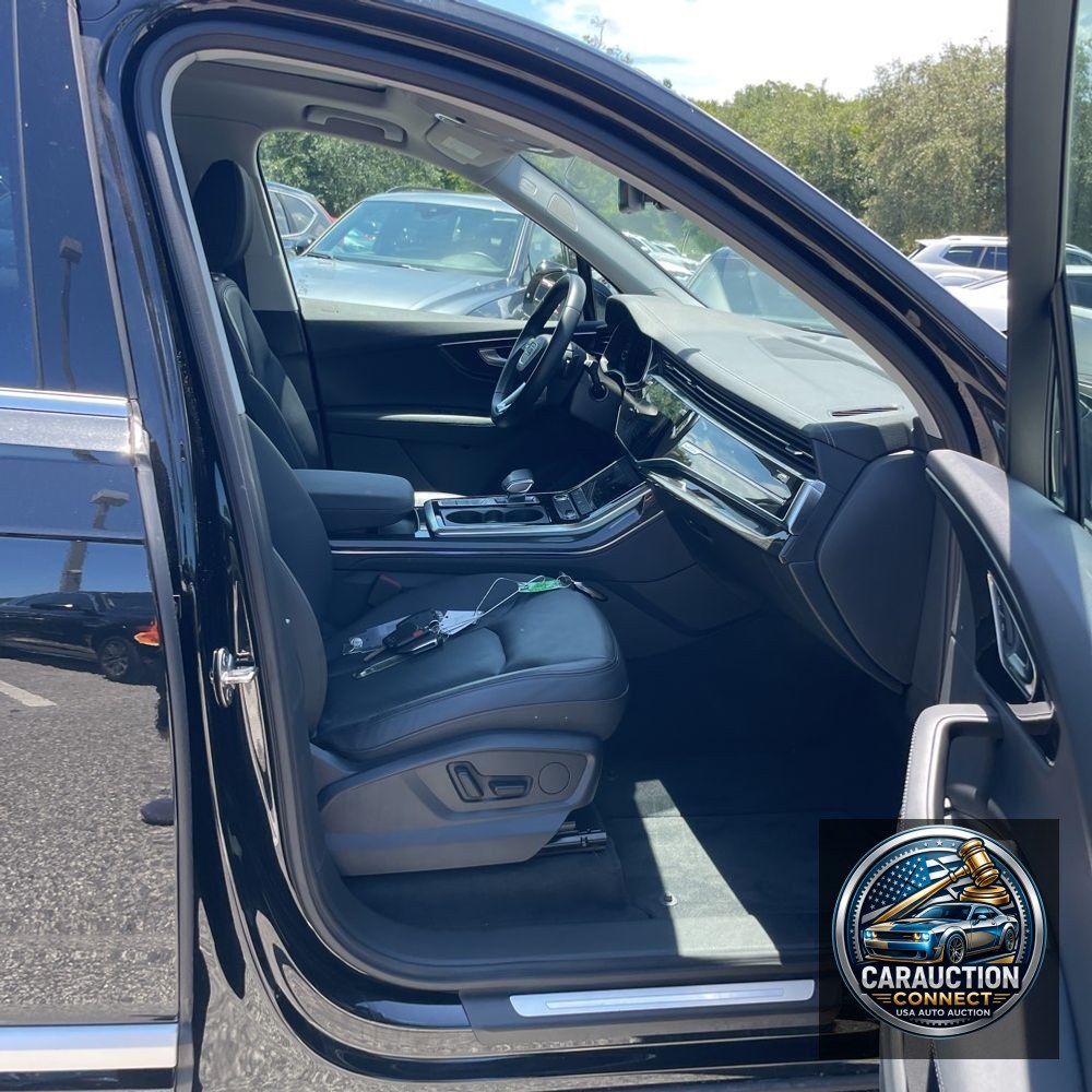 2024 Audi Q7 Premium Plus 55