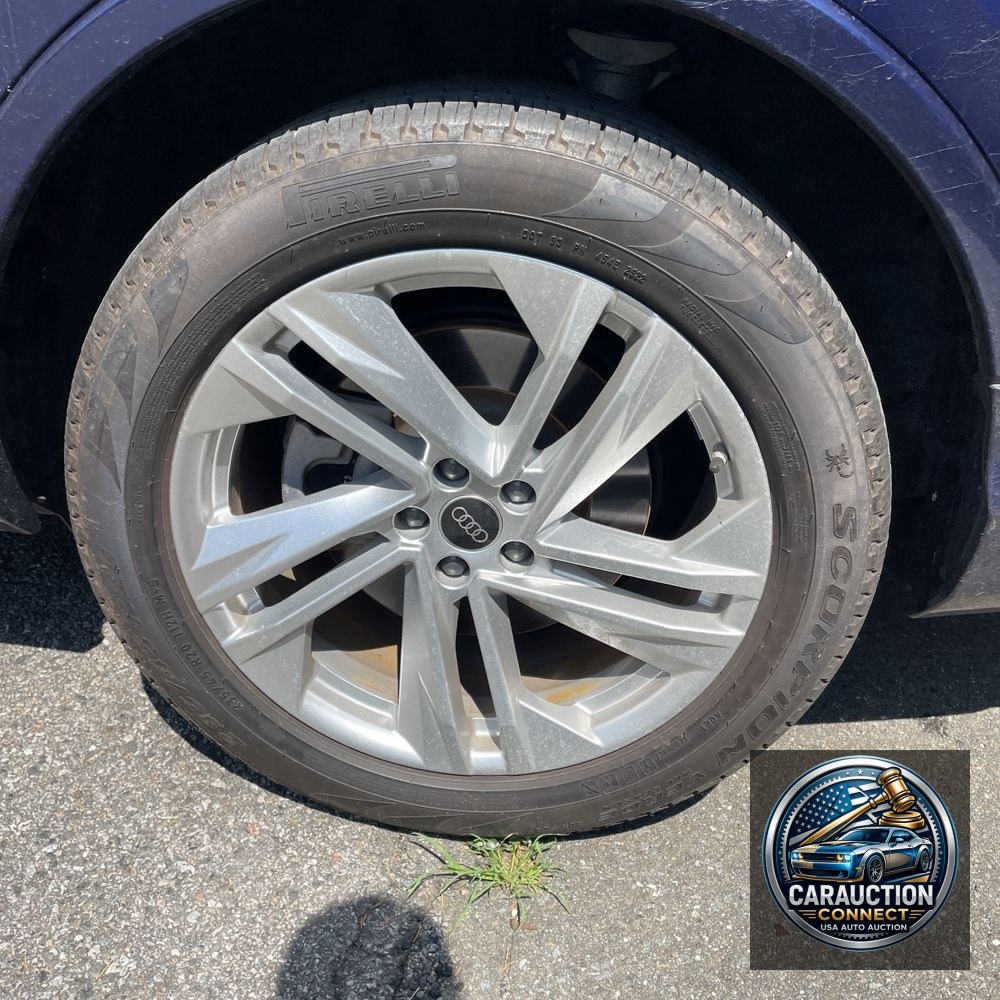 2023 Audi Q7 Premium Plus 55 TFSI