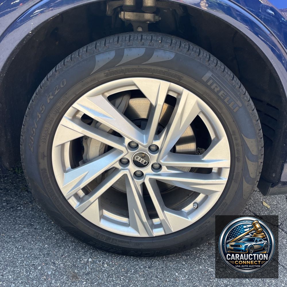 2023 Audi Q7 Premium Plus 55 TFSI