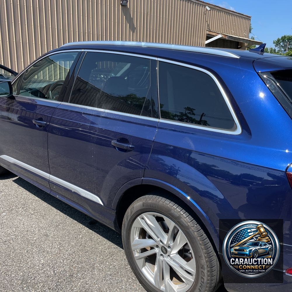 2023 Audi Q7 Premium Plus 55 TFSI