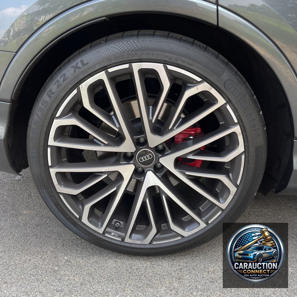 2025 Audi SQ7 Prestige