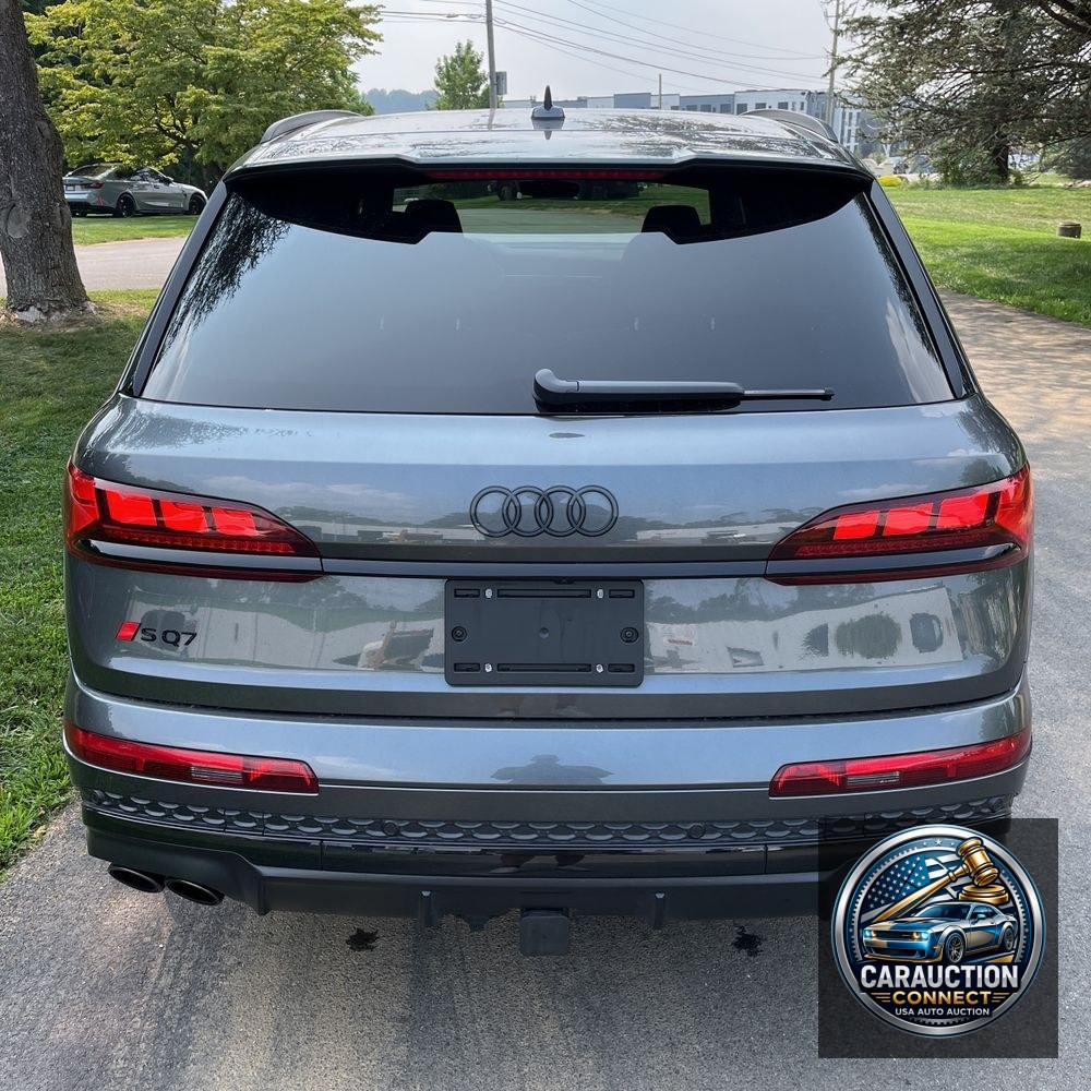 2025 Audi SQ7 Prestige