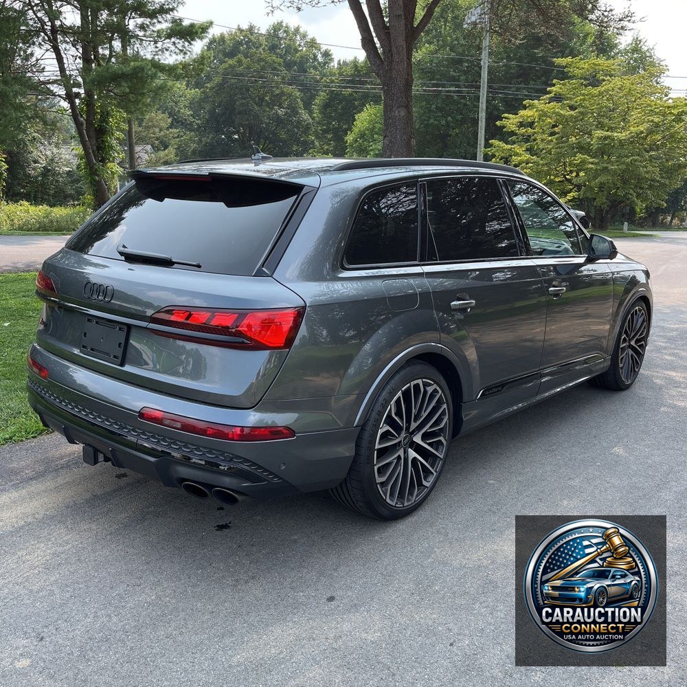 2025 Audi SQ7 Prestige