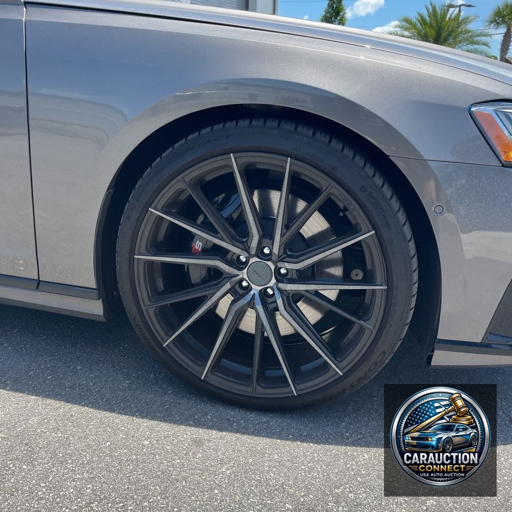 2020 Audi S8