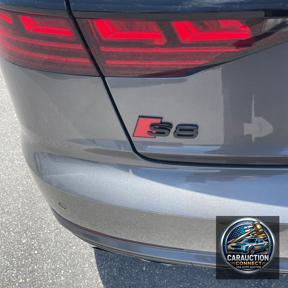 2020 Audi S8
