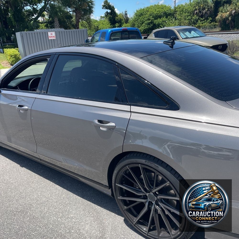 2020 Audi S8