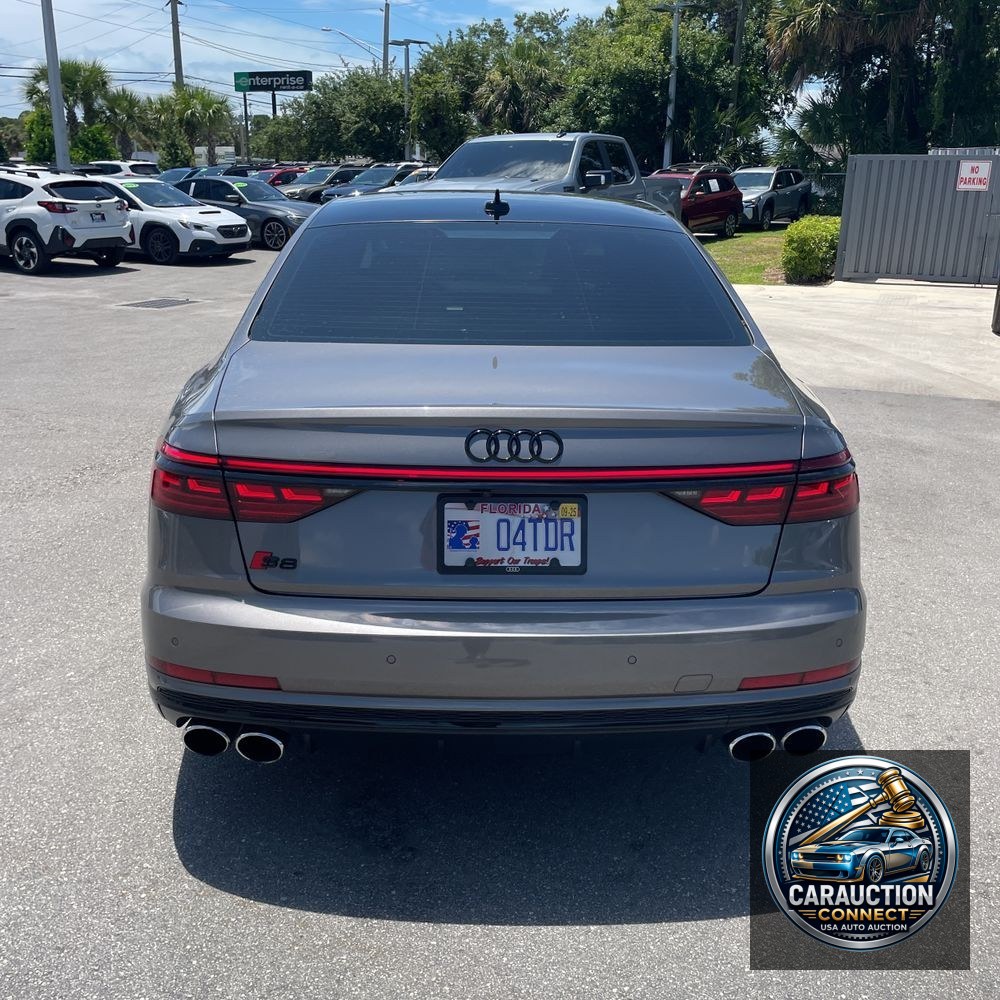 2020 Audi S8