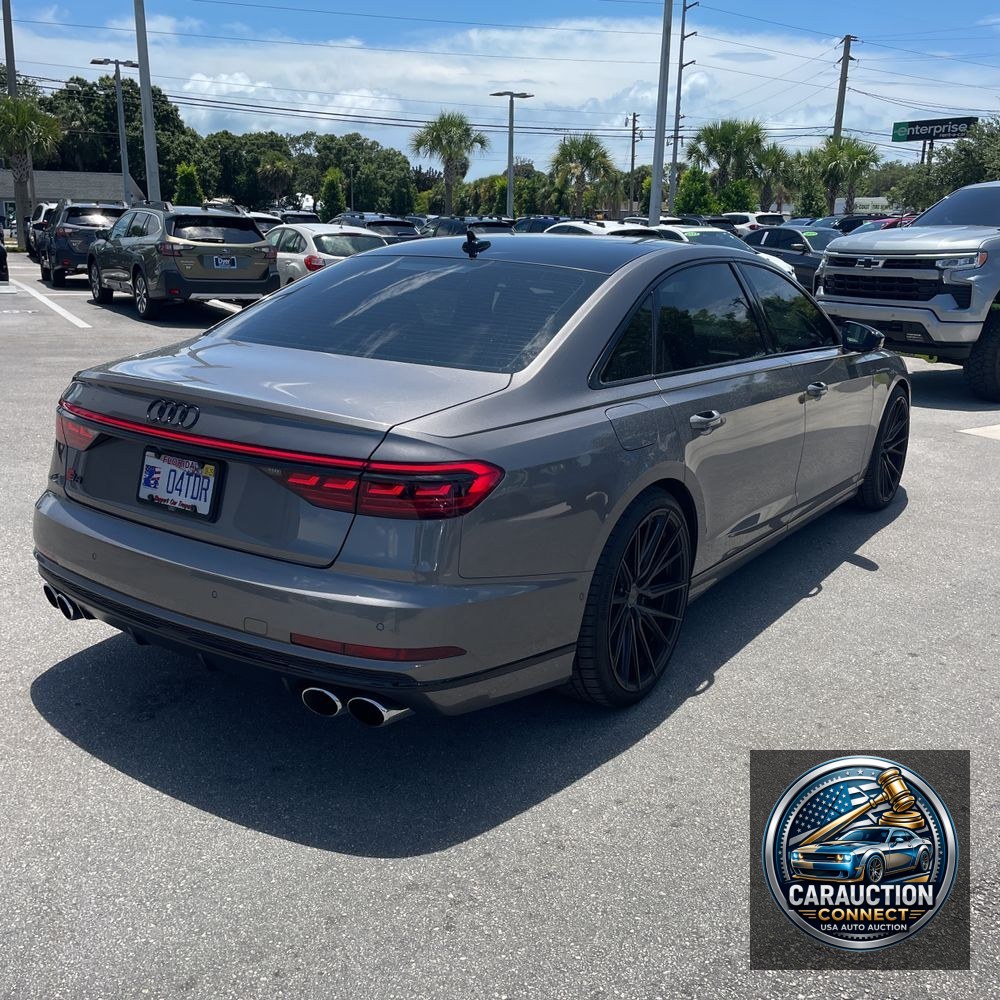 2020 Audi S8