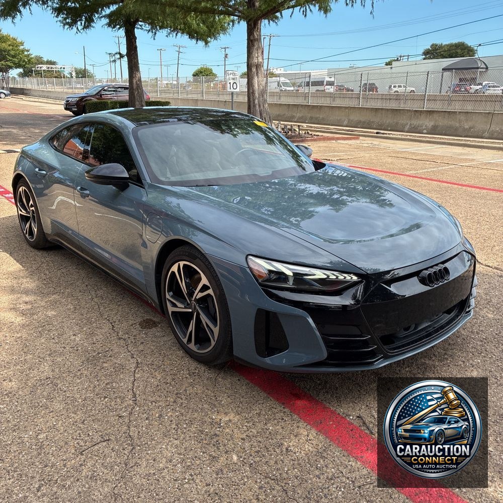 2022 Audi e-tron GT Premium Plus