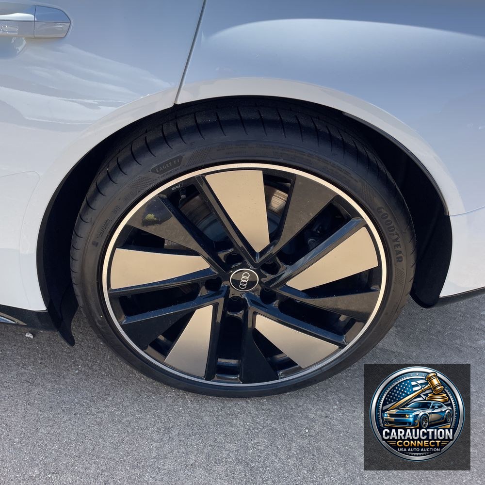 2024 Audi e-tron GT Prestige