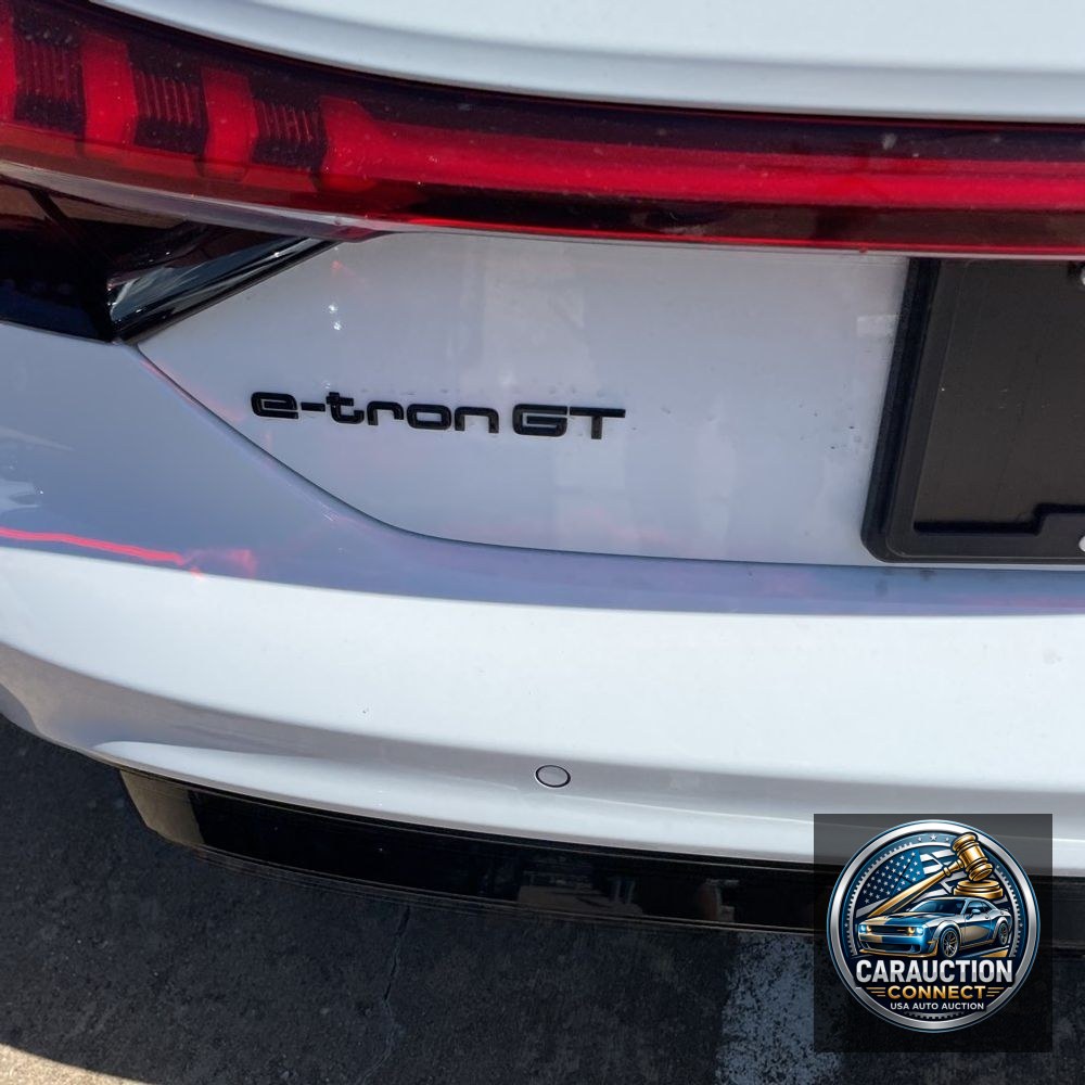 2024 Audi e-tron GT Prestige