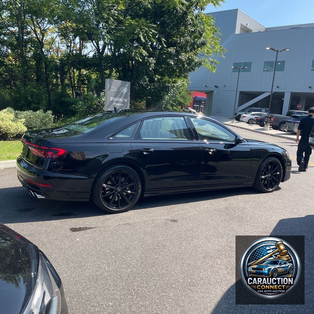 2024 Audi S8 Base