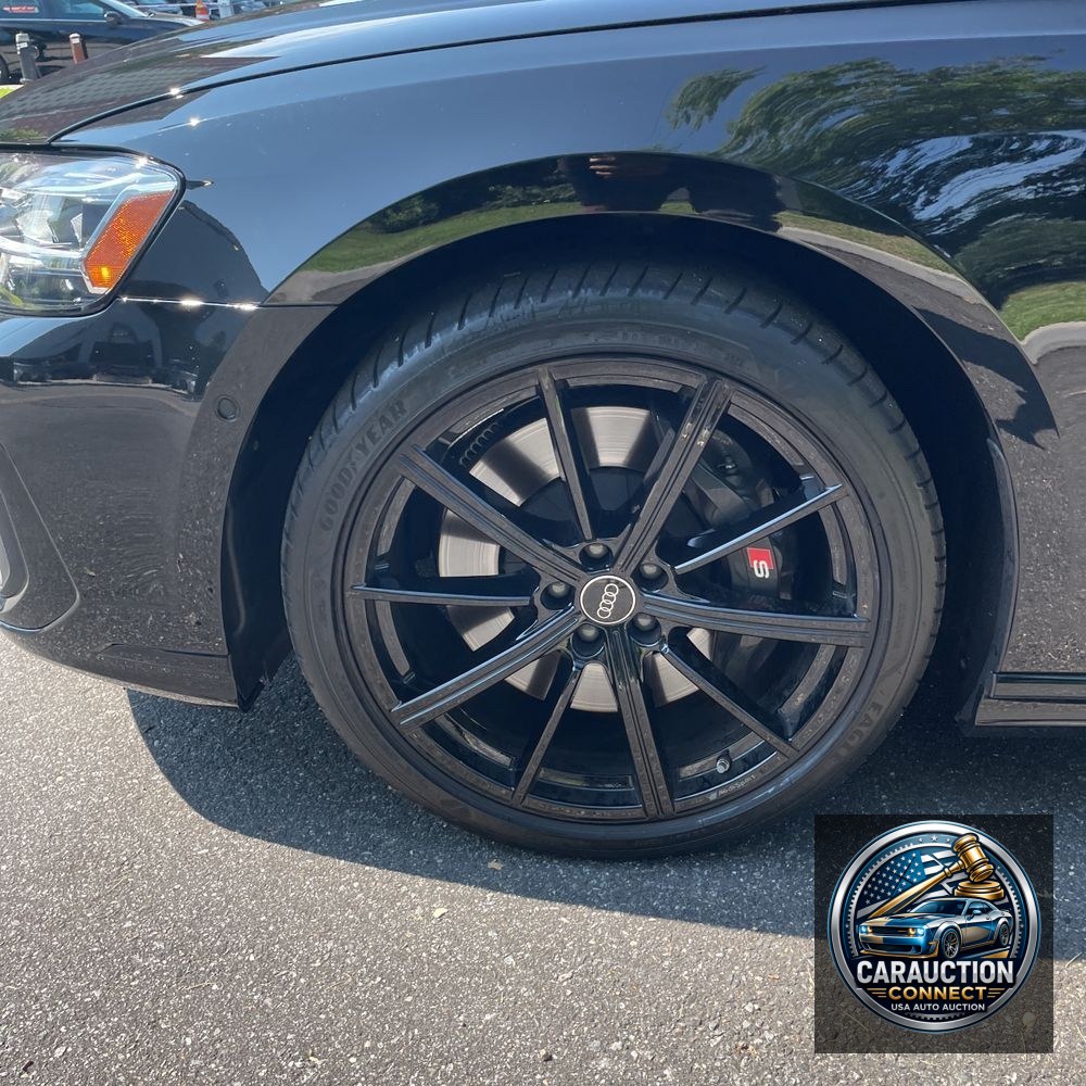 2024 Audi S8 Base