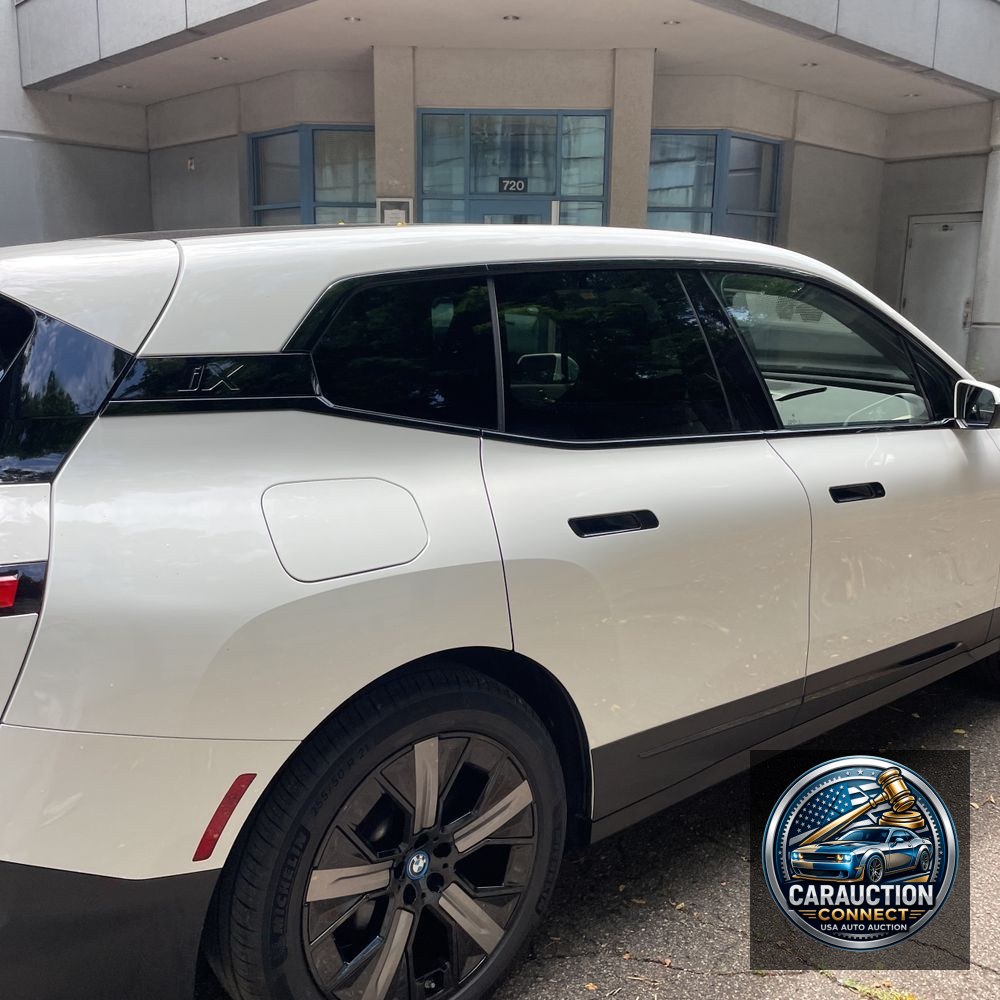 2025 BMW iX xDrive50
