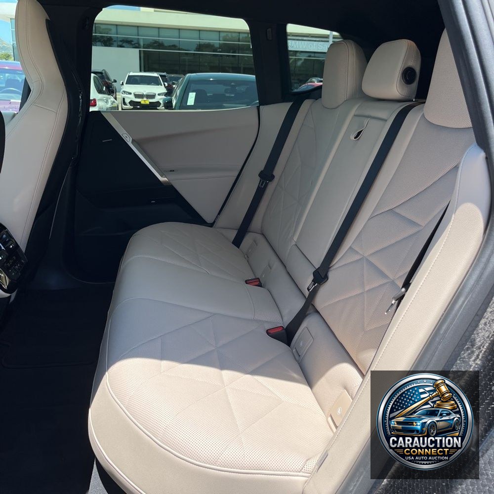 2025 BMW iX xDrive50