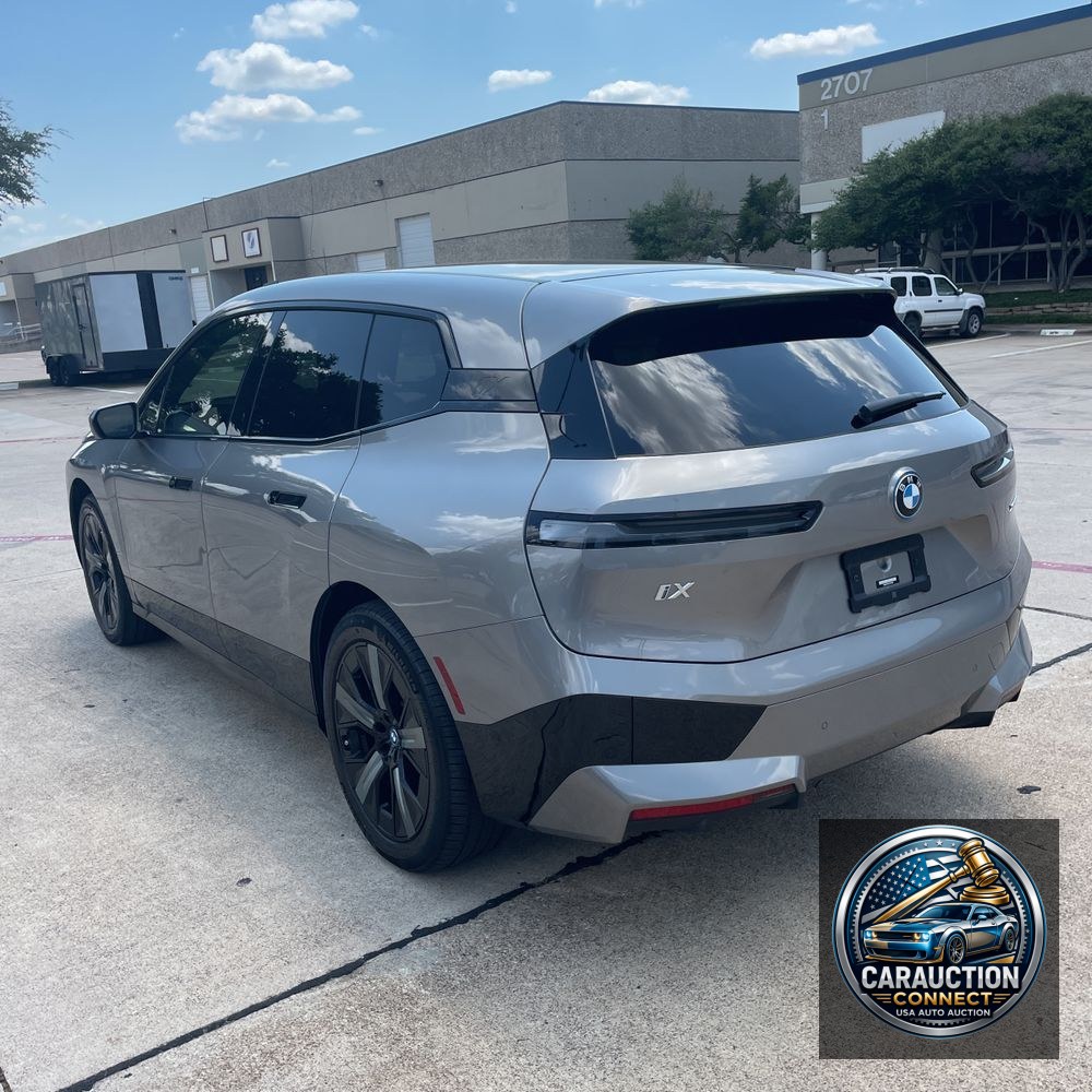 2023 BMW iX xDrive50