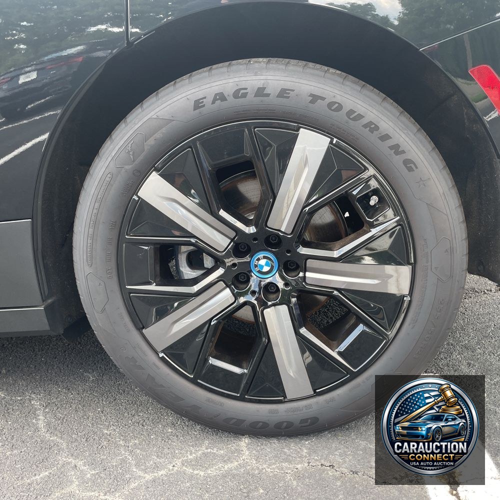 2025 BMW iX xDrive50