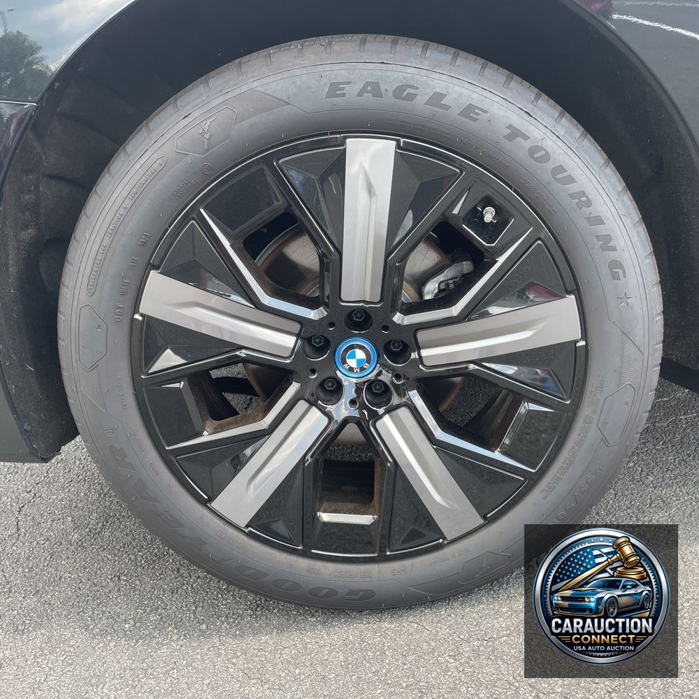 2025 BMW iX xDrive50