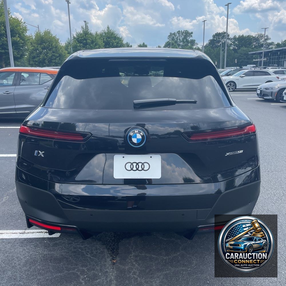 2025 BMW iX xDrive50