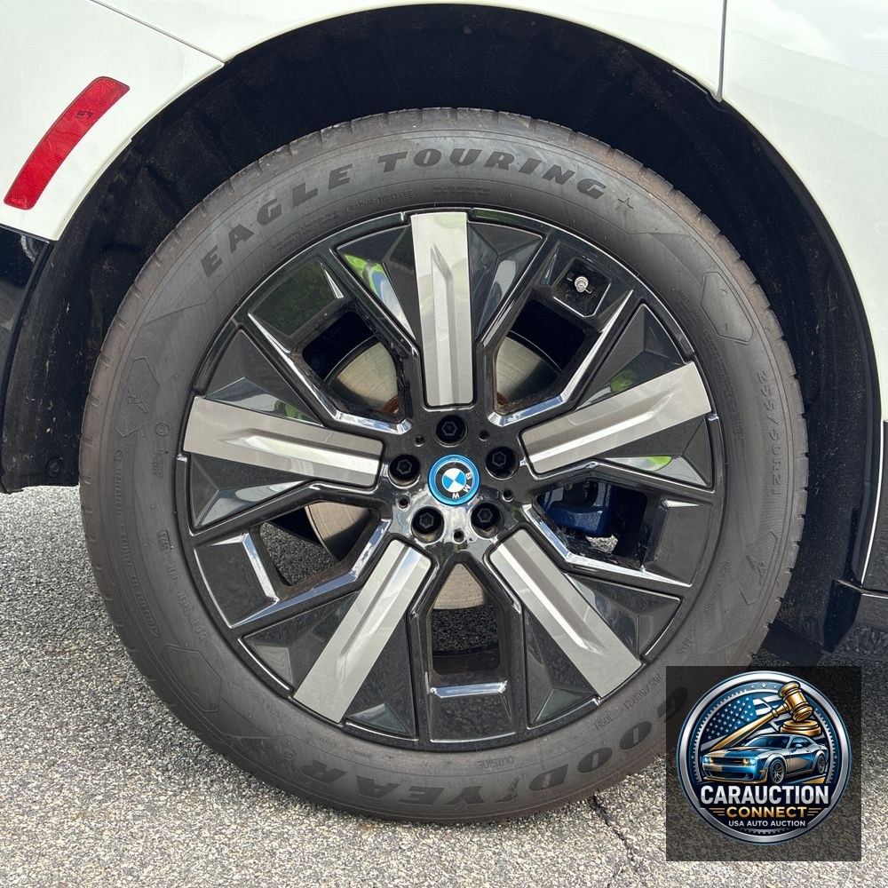 2025 BMW iX xDrive50