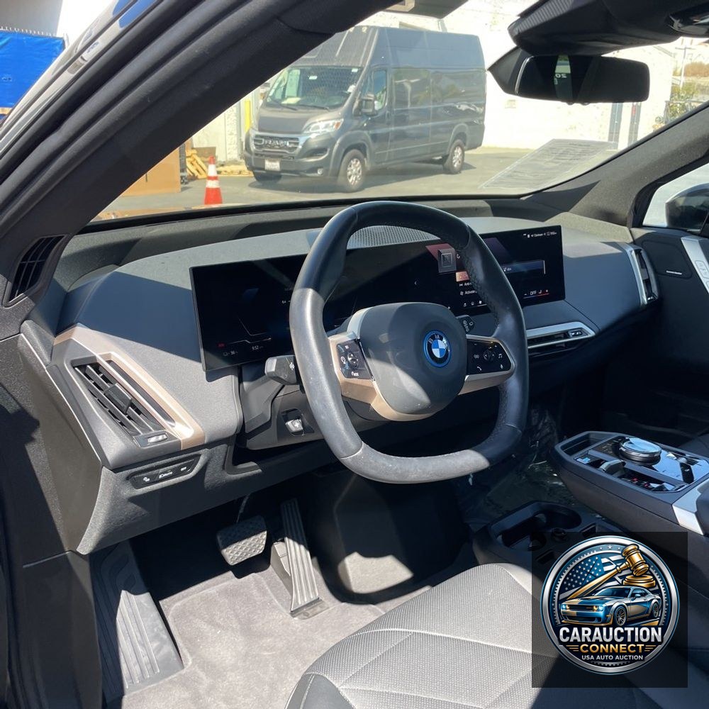 2025 BMW iX xDrive50