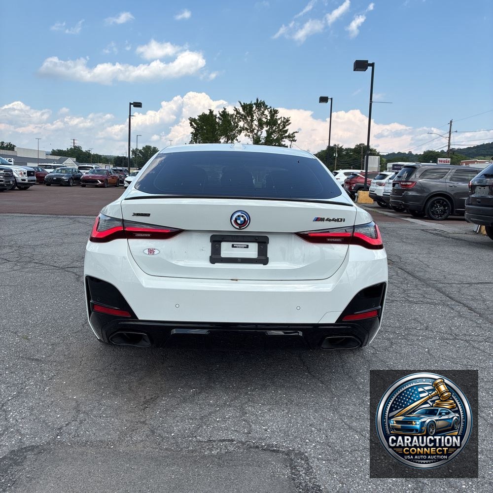 2023 BMW 4-Series M440xi Grn Coupe