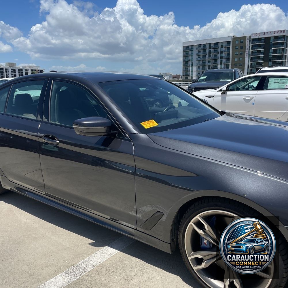 2022 BMW 5-Series M550xi