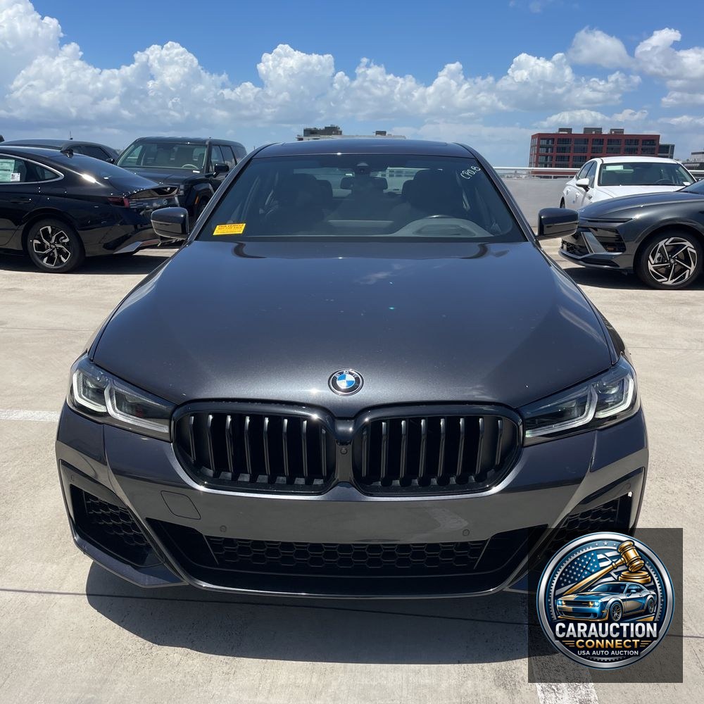 2022 BMW 5-Series M550xi