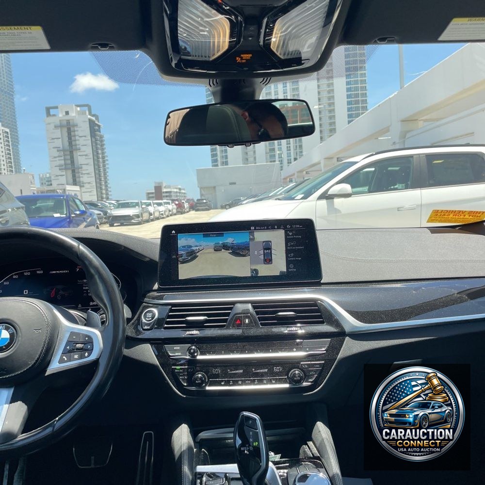 2022 BMW 5-Series M550xi