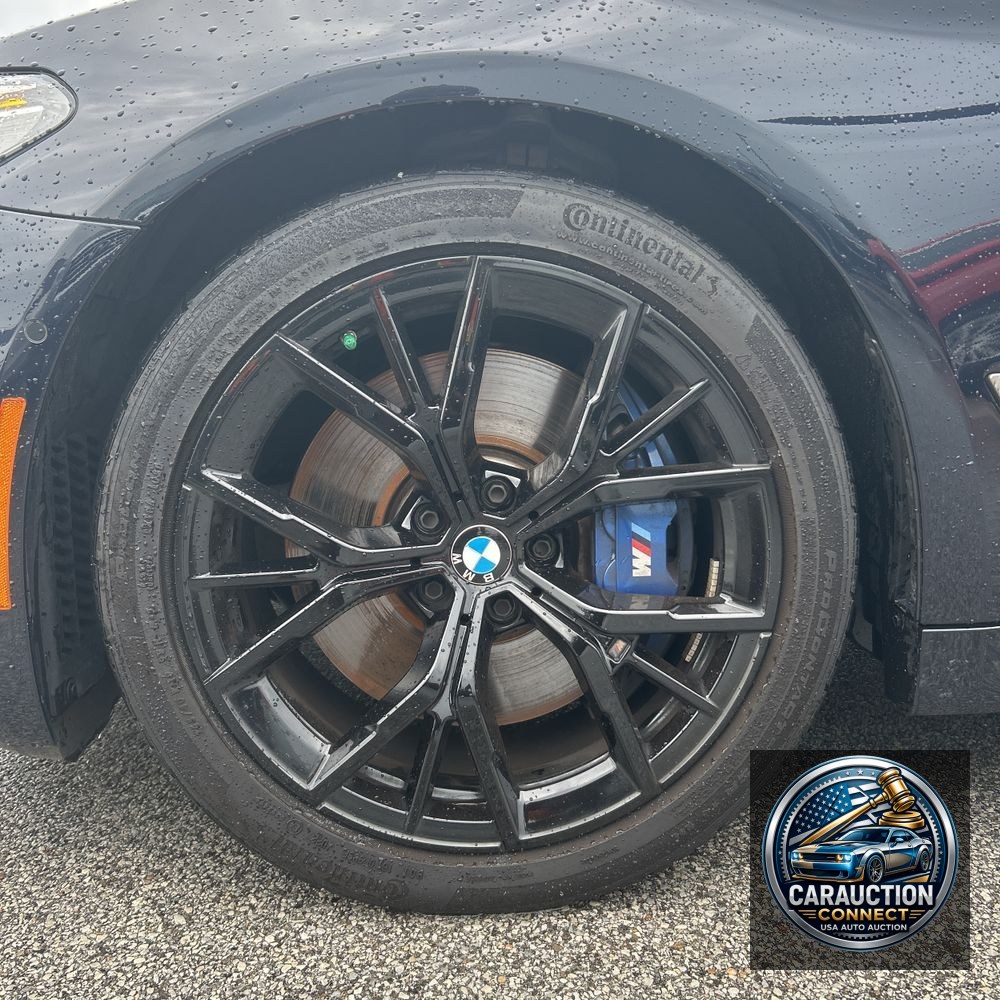 2023 BMW 5-Series M550xi