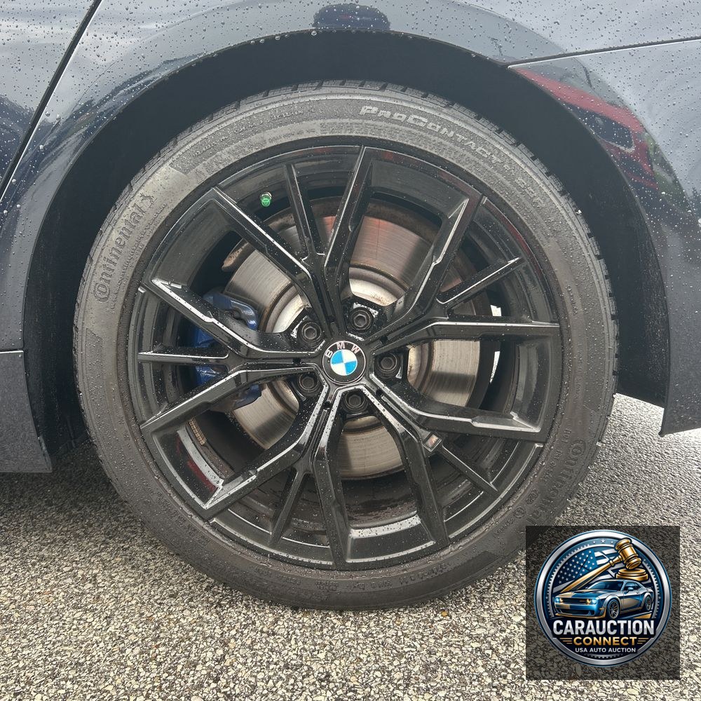 2023 BMW 5-Series M550xi