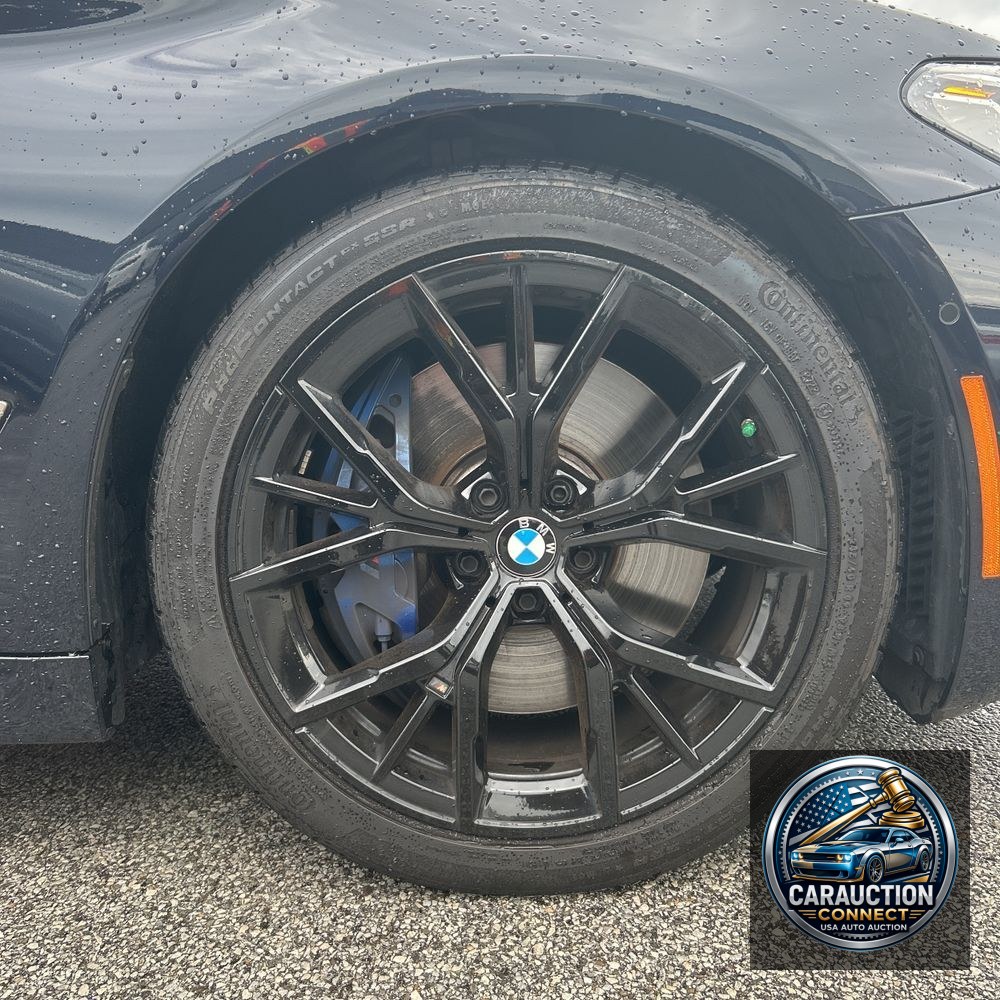 2023 BMW 5-Series M550xi