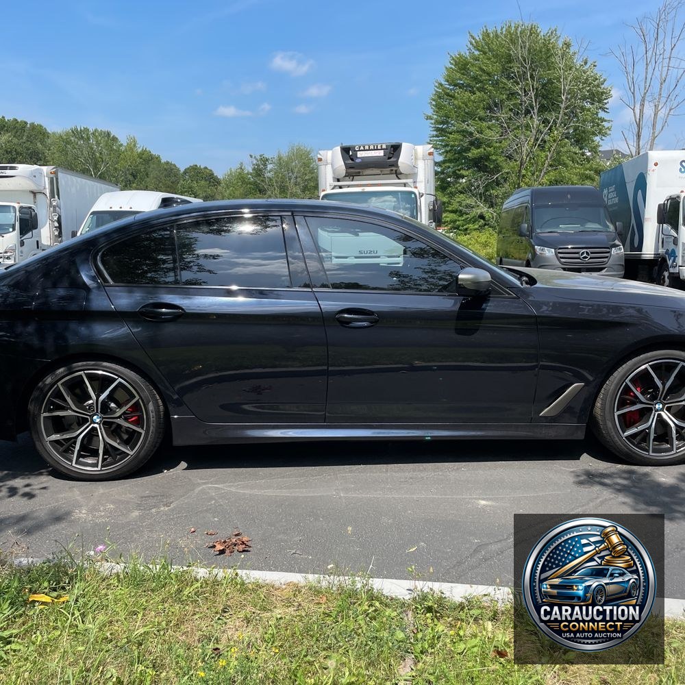 2021 BMW 5-Series M550xi