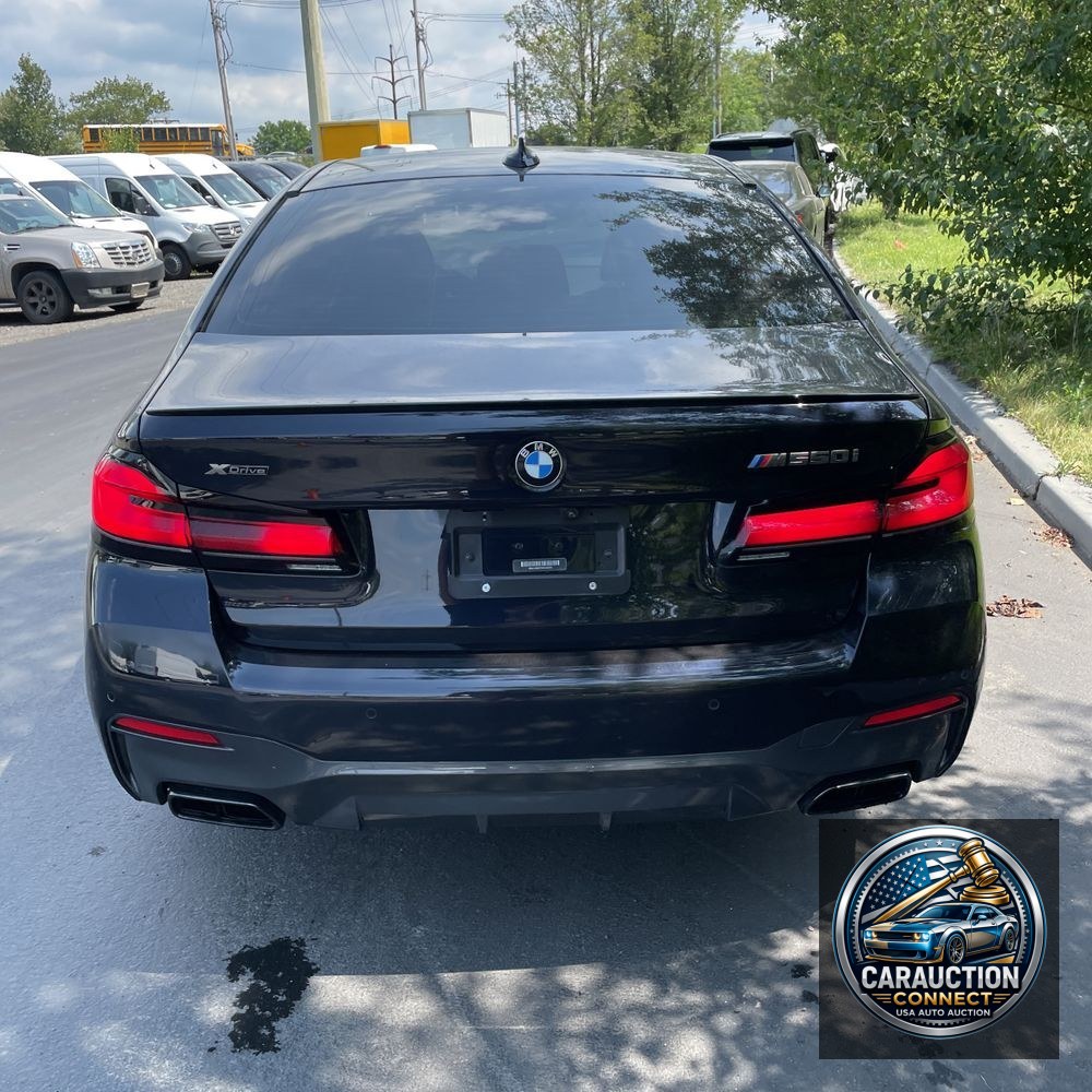 2021 BMW 5-Series M550xi