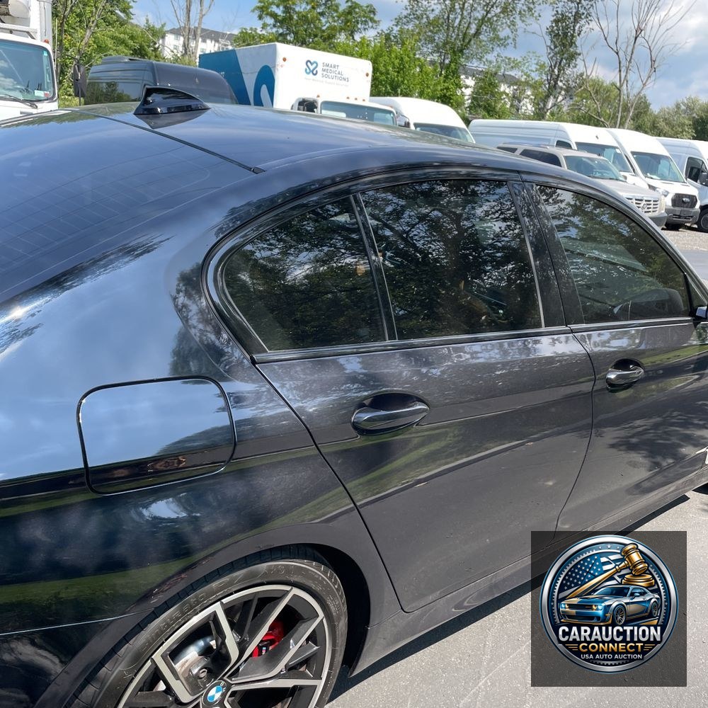 2021 BMW 5-Series M550xi