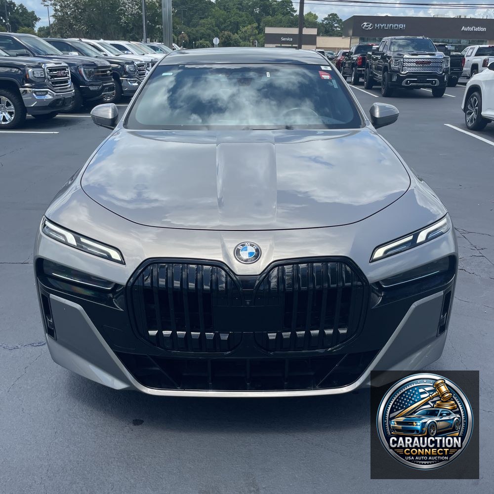 2023 BMW 7-Series 740i