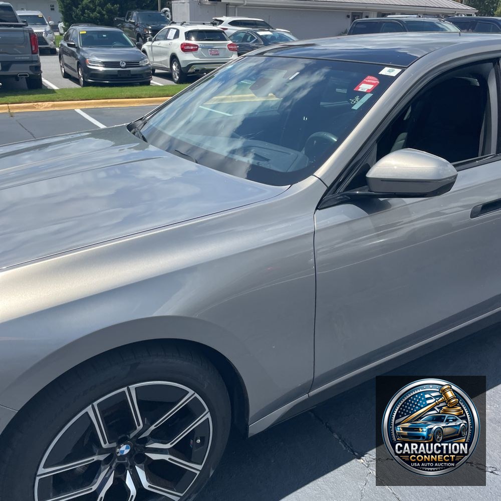 2023 BMW 7-Series 740i